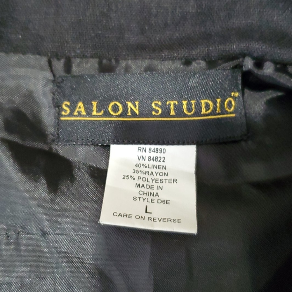 Salon Studio View 6
